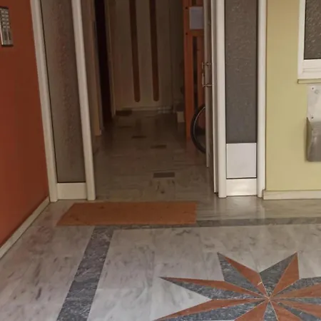 Filikon Maisonettes דירה קלמאטה