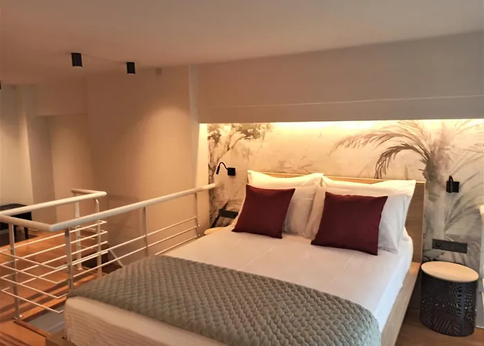 Filikon Maisonettes *