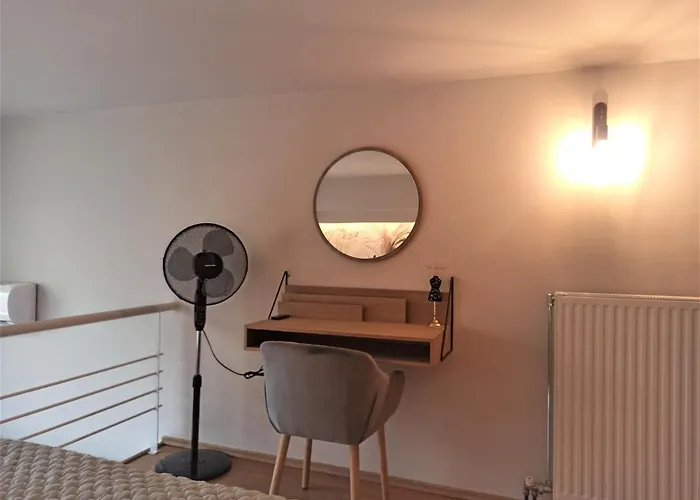 Filikon Maisonettes アパート