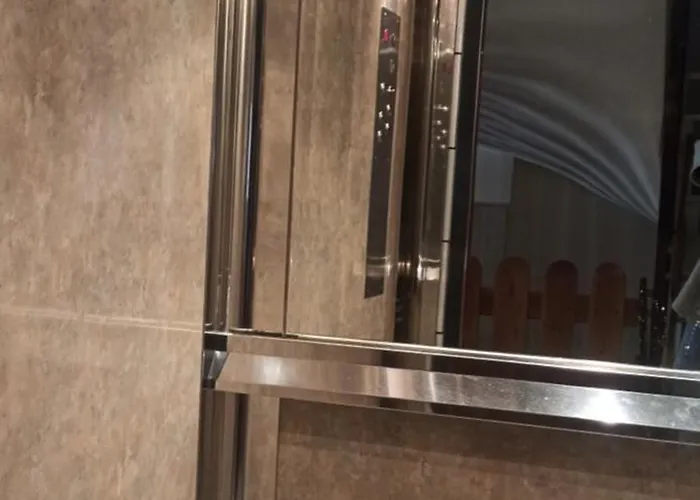 アパート Filikon Maisonettes *